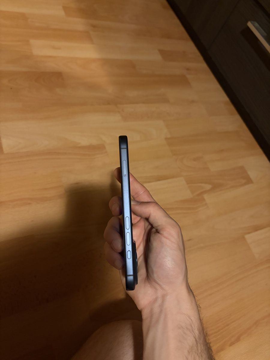 Apple Telefoni cellulari / Smartphones: iPhone 17 Pro 256GB bleu – Nuovo (secondo la descrizione) da sorens venduto da Adr_z78t 5