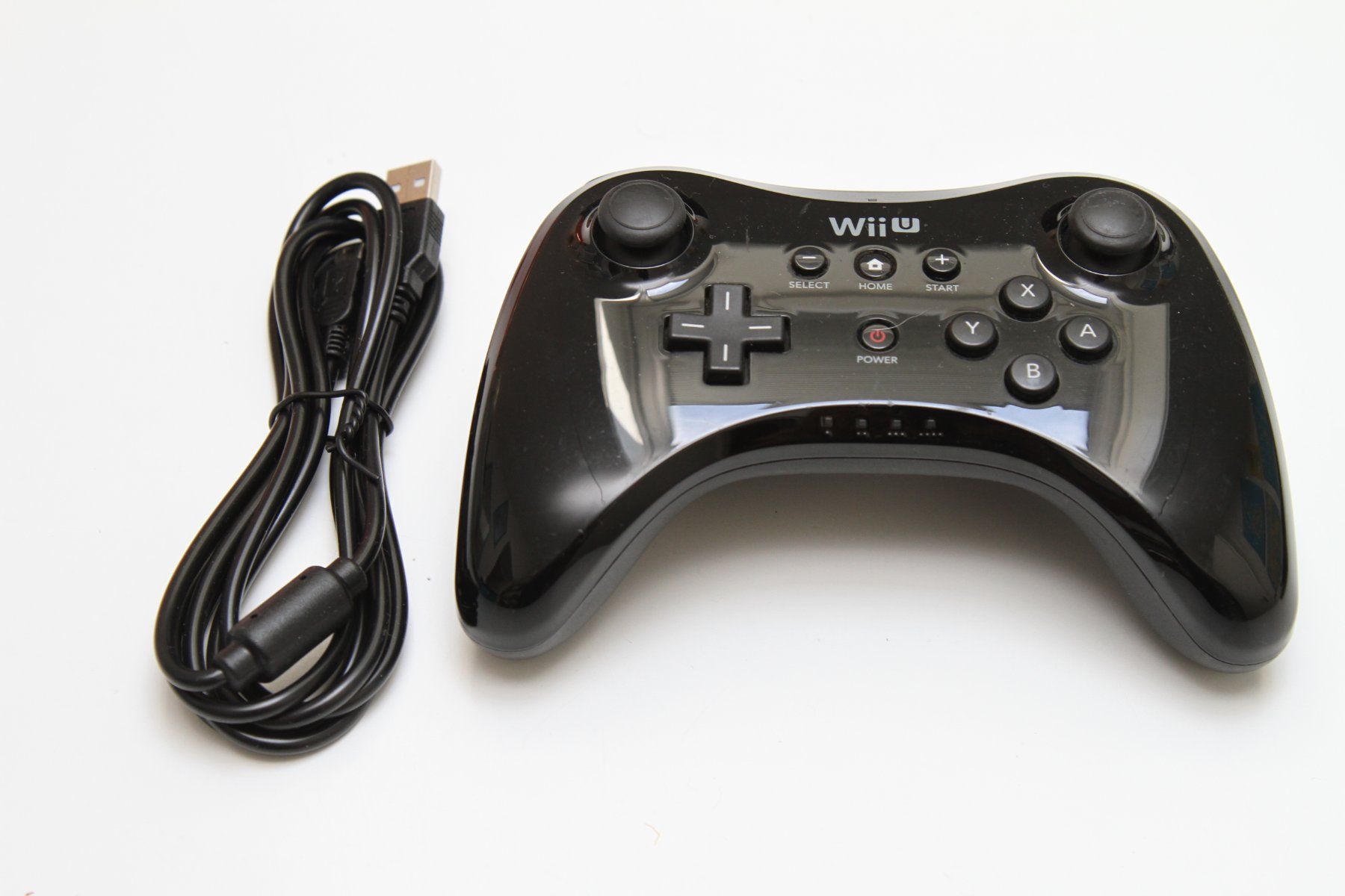 Nintendo Consoles: Nintendo Wii U Konsole mit Spielen – D'occasion à Basel par camelot99 3