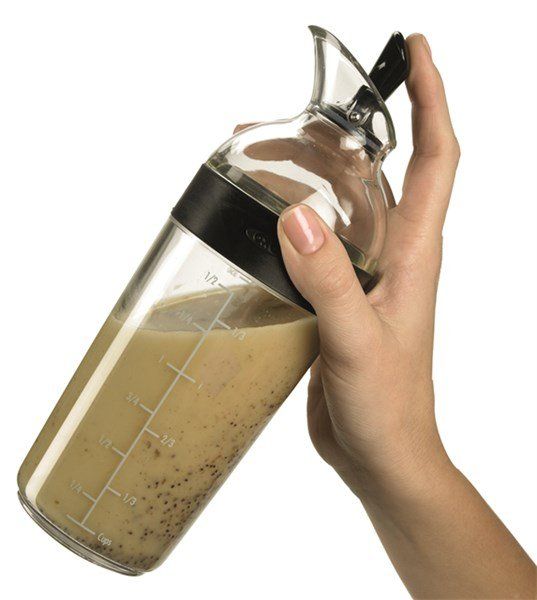 Oxo Contenitori & Simili: OXO Salat Dressing Shaker schwarz – Nuovo e nell'imballaggio originale da Schwyz venduto da mucholoco 1
