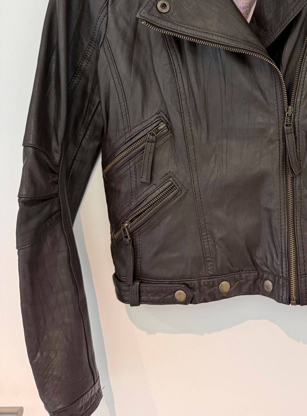 Zebra Giacche: Echtlederjacke Bikerstyle dunkelbraun Gr. 36/38 – Nuovo (secondo la descrizione) da Oetwil an der Limmat venduto da Prinzaessli123 1