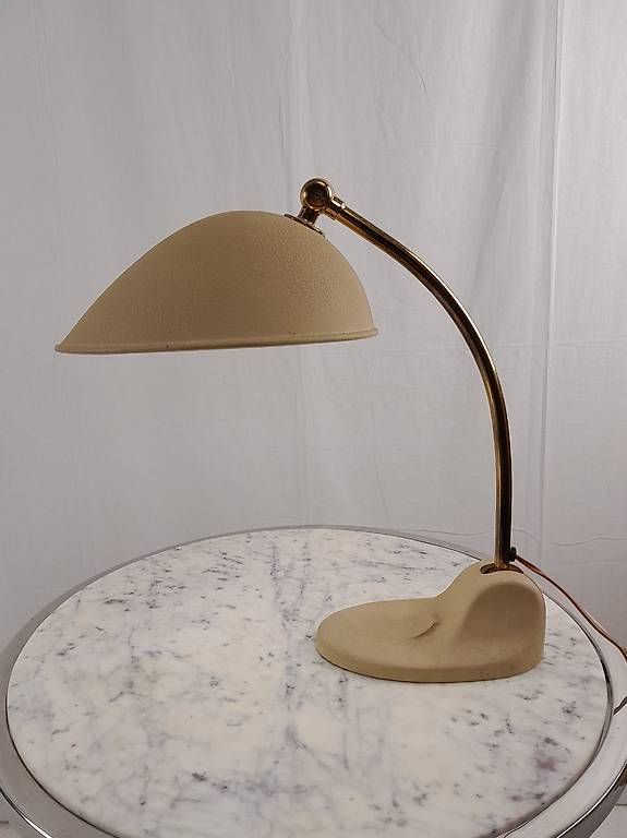 Lampade: Vintage Tischlampe creme/beige messing – Usato da Hittnau venduto da v-v-onlineverkauf 2