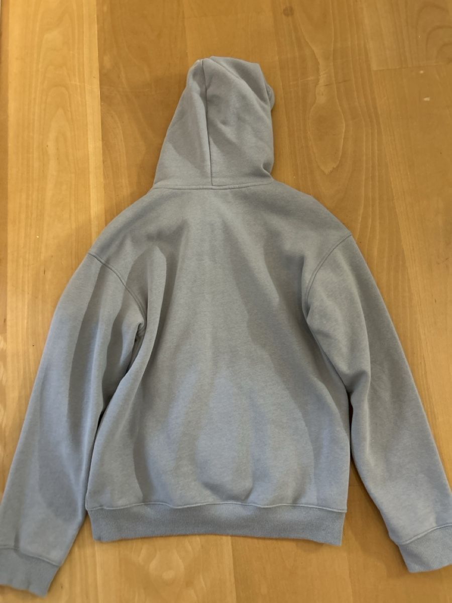 H&M Maglioni & Felpe: H&M Pulli grau XS – Usato da Triesenberg venduto da miauuu19 3