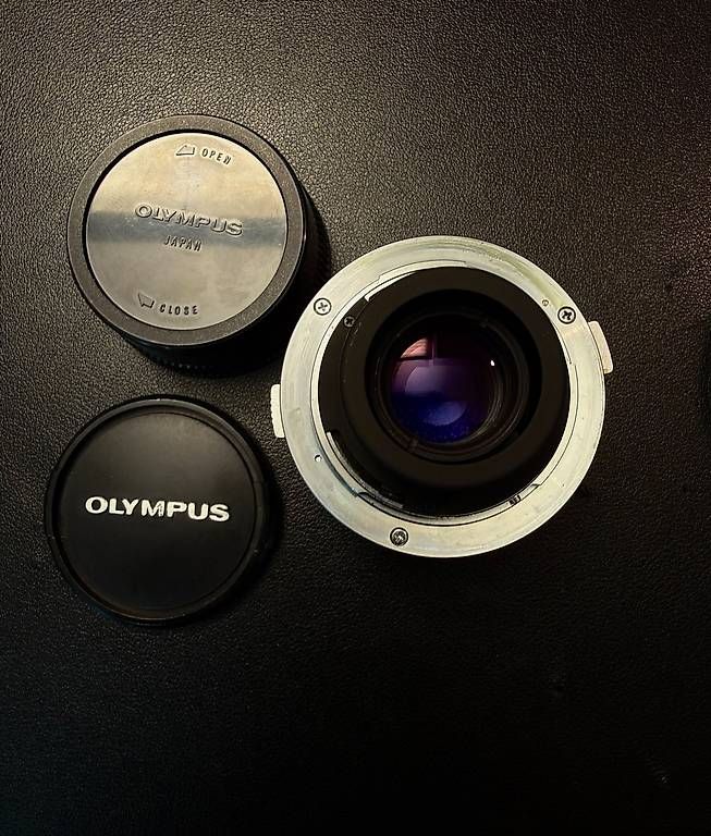 Olympus Obiettivi: Olympus OM-System Zuiko MC Auto-Macro 80mm f/4 – Usato da Bulle venduto da SpeedprintArt 1