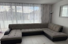 Grosses U-Sofa / Wohnlandschaft grau-schwarz – gebraucht
