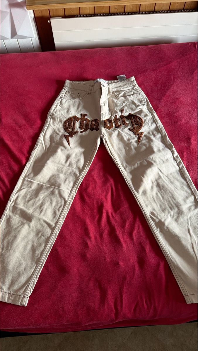 Jeans: Jeanshose beige Grösse 30/30 – Nuovo (secondo la descrizione) da Möriken AG venduto da ke_jh6d