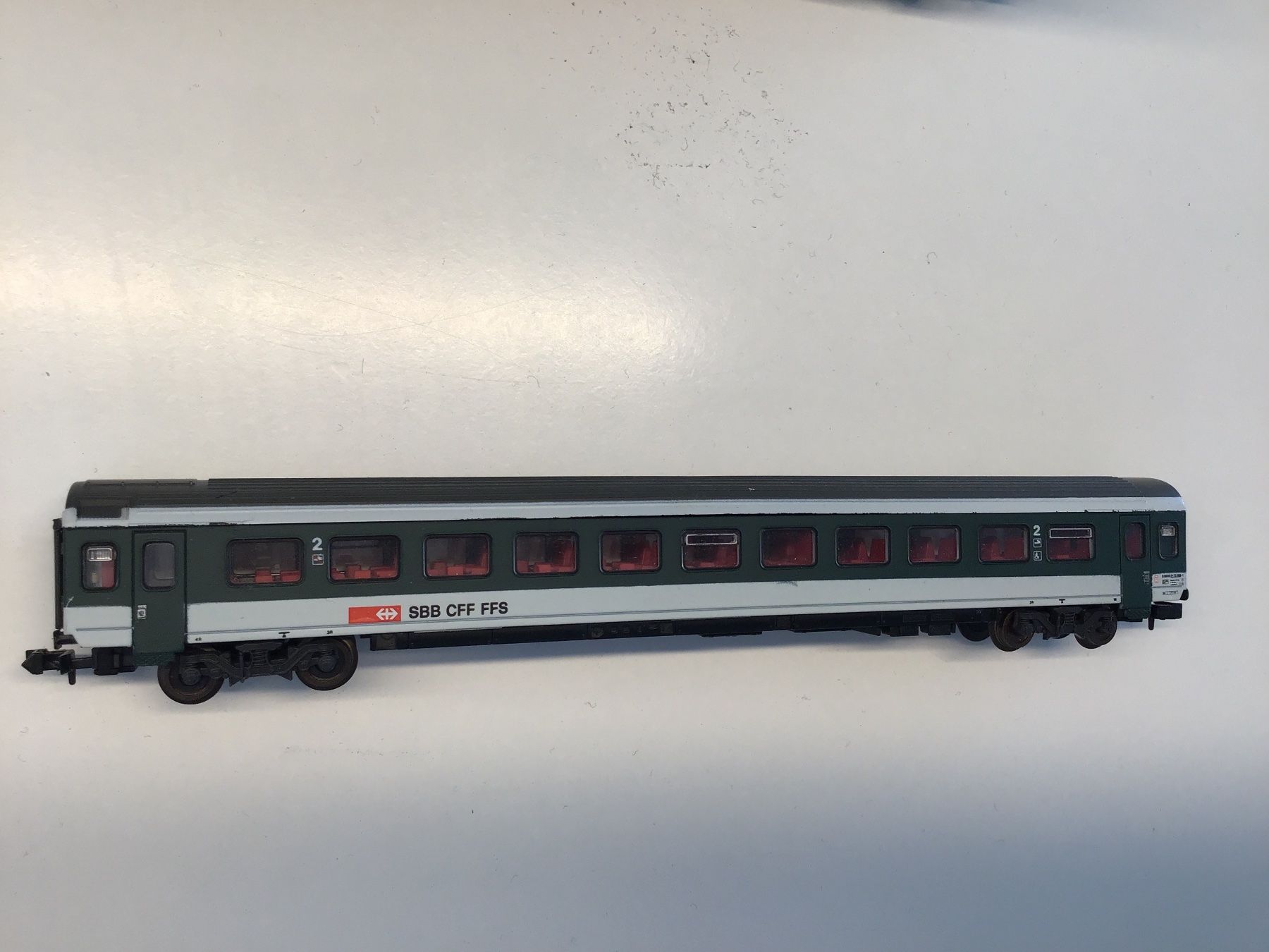 Roco Modellini di ferrovie: ROCO 2 KL PERSONENWAGEN SPUR N – Usato da Männedorf venduto da Modell-Spezialisten 1