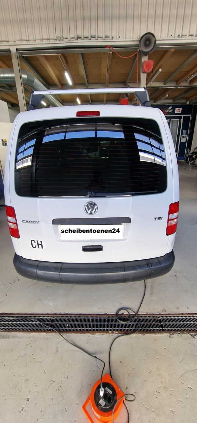 Volkswagen Accessori per altri veicoli: Scheibentönen, Scheibenfolieren VW – Nuovo e nell'imballaggio originale da Basel venduto da scheibentoenen24 3