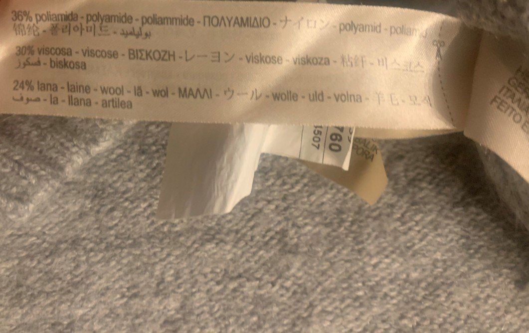 Massimo Dutti Pullover & Sweatshirts: Massimo Dutti Pullover aus Wolle – Grau/Silber, Gr. S – Gebraucht aus Stallikon von ulv_k7jj 3