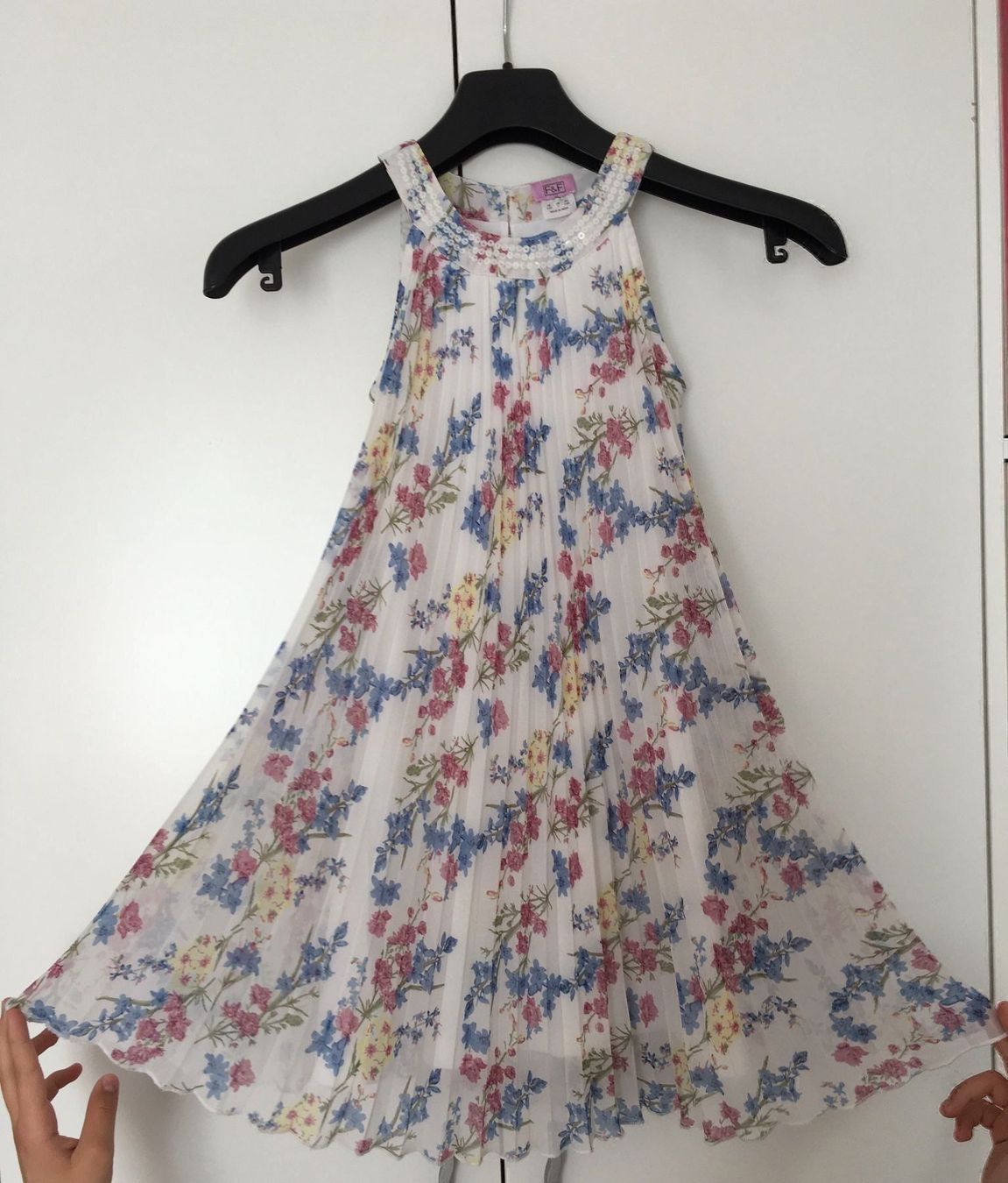 Vestiti & Gonne: Mädchen Kleid – Usato da Aarberg venduto da OrDo20 2