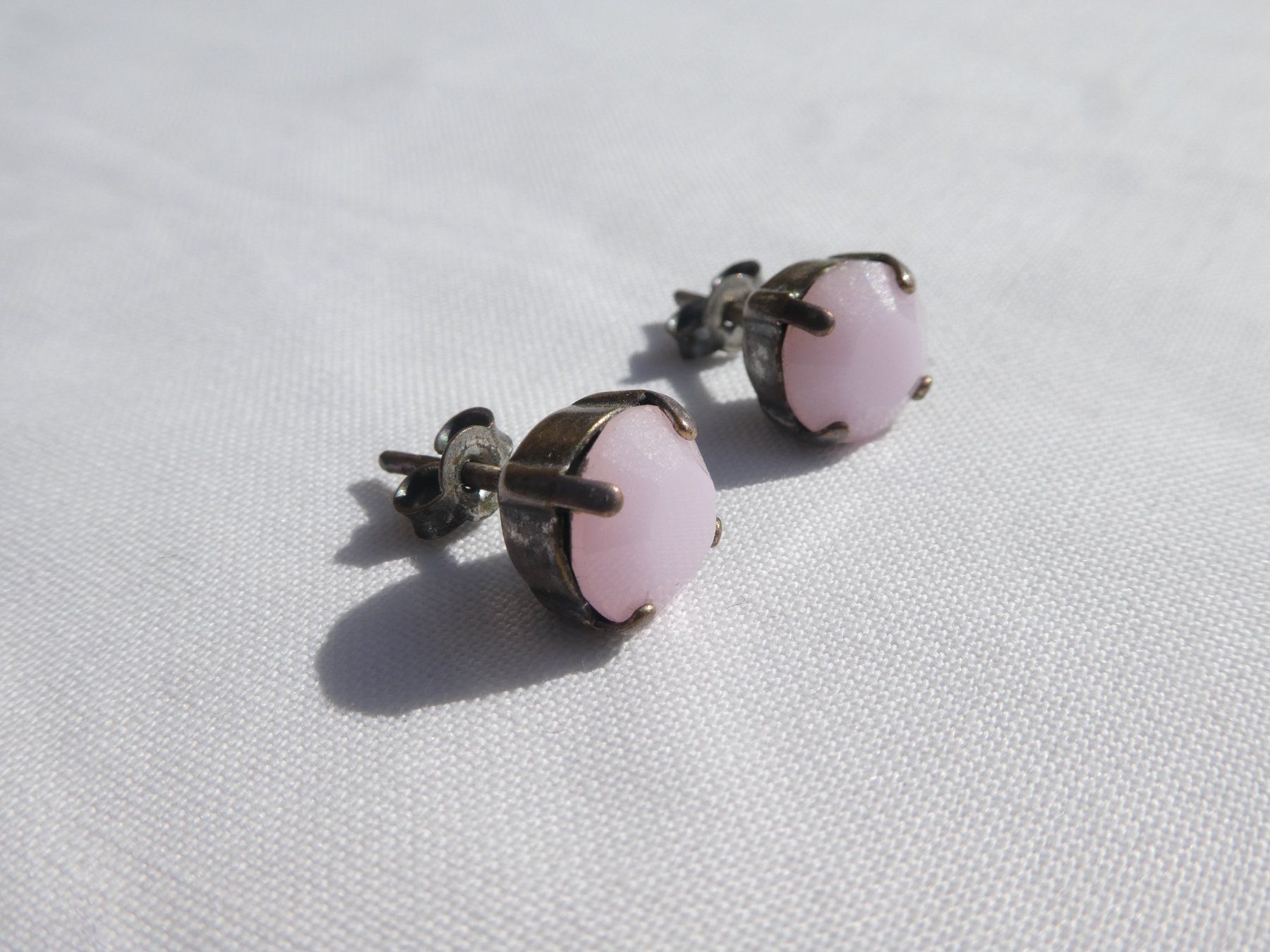 Ohrringe & -stecker: Vintage Ohrstecker, Modeschmuck – Gebraucht aus Gattikon von kaandooh 1