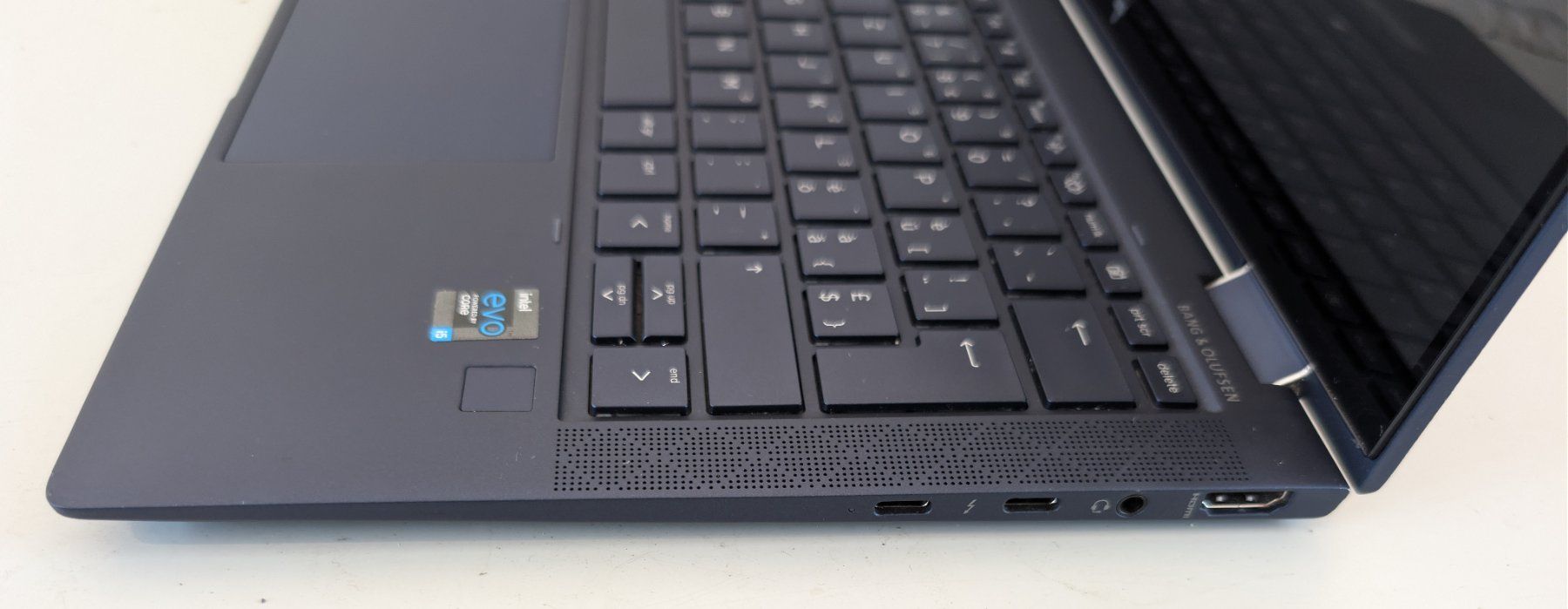 Hewlett Packard Notebook: HP Elite Dragonfly G2 – Usato da Dietlikon venduto da ComdatAG 3