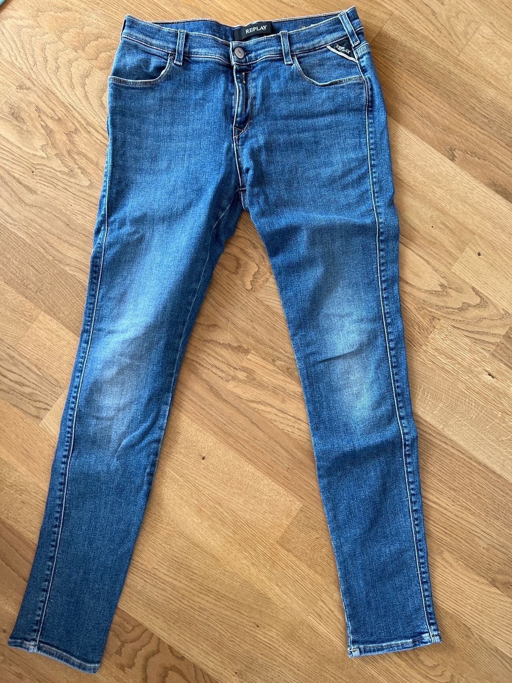 Replay Jeans: Jeans von Replay – Usato da Ins venduto da ann_wp7f