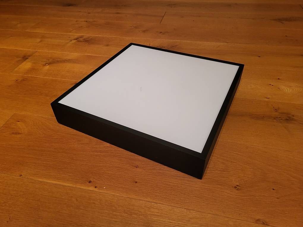 Lampade: Anbauleuchte Pepper 400 Schwarz – Usato da Schwyz venduto da mbu_7xk5