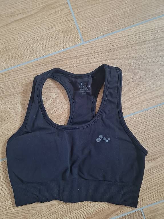 Altra biancheria intima: Sport BH's – Usato da Gutenswil venduto da jus_2jwr 1