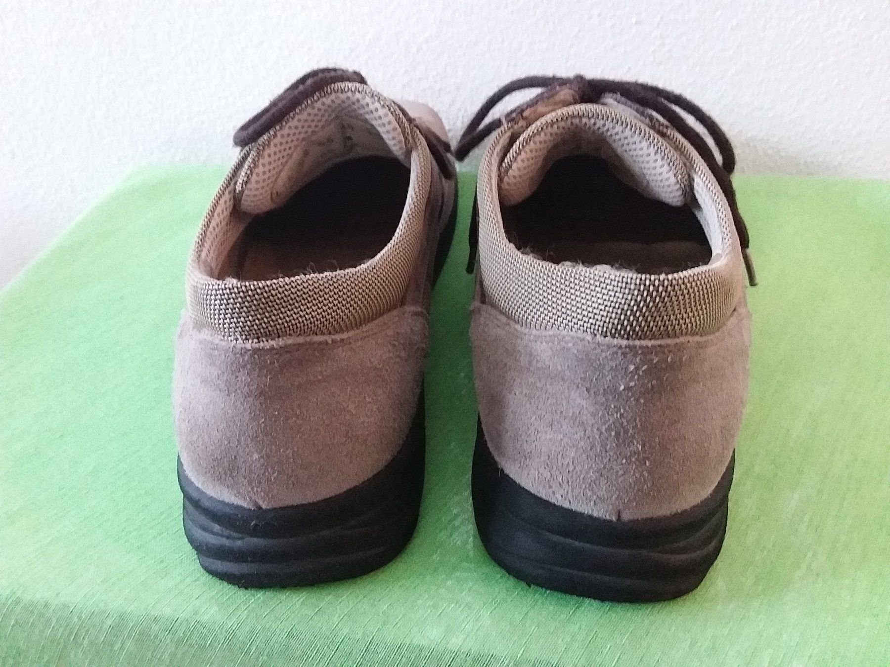 Helvesko Scarpe da uomo: HELVESKO Schnürschuh, Gr 45 – Usato da Uitikon Waldegg venduto da Risibisi7 2