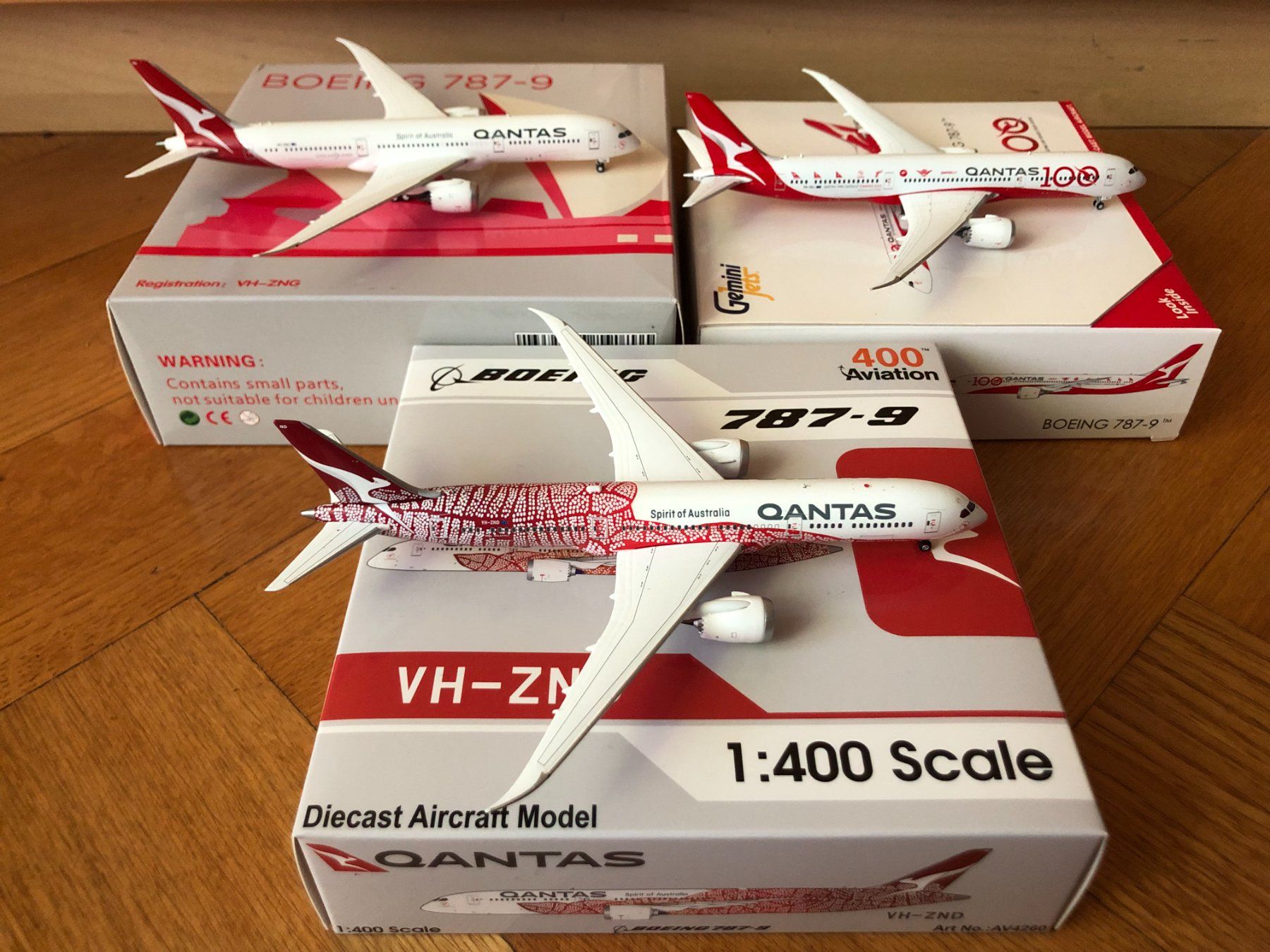 Boeing Modellbausätze & Standmodelle: Qantas 3X B787-9 Set - 1/400 – Neu und originalverpackt aus Genève von SwissLX23 5