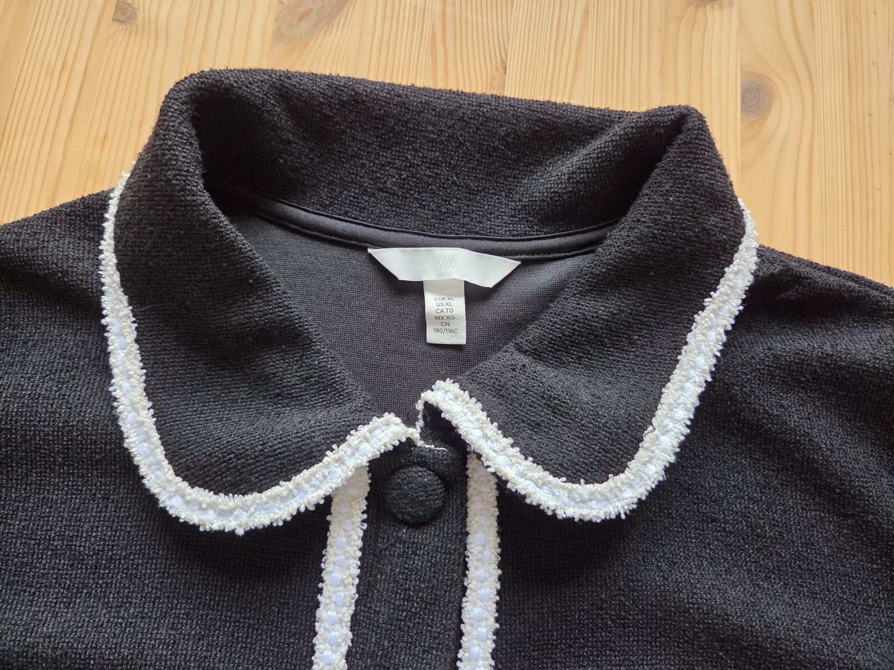 H&M Jacken: schwarze Jacke / Bluse, XL, H&M – Gebraucht aus Liestal von ITOlio