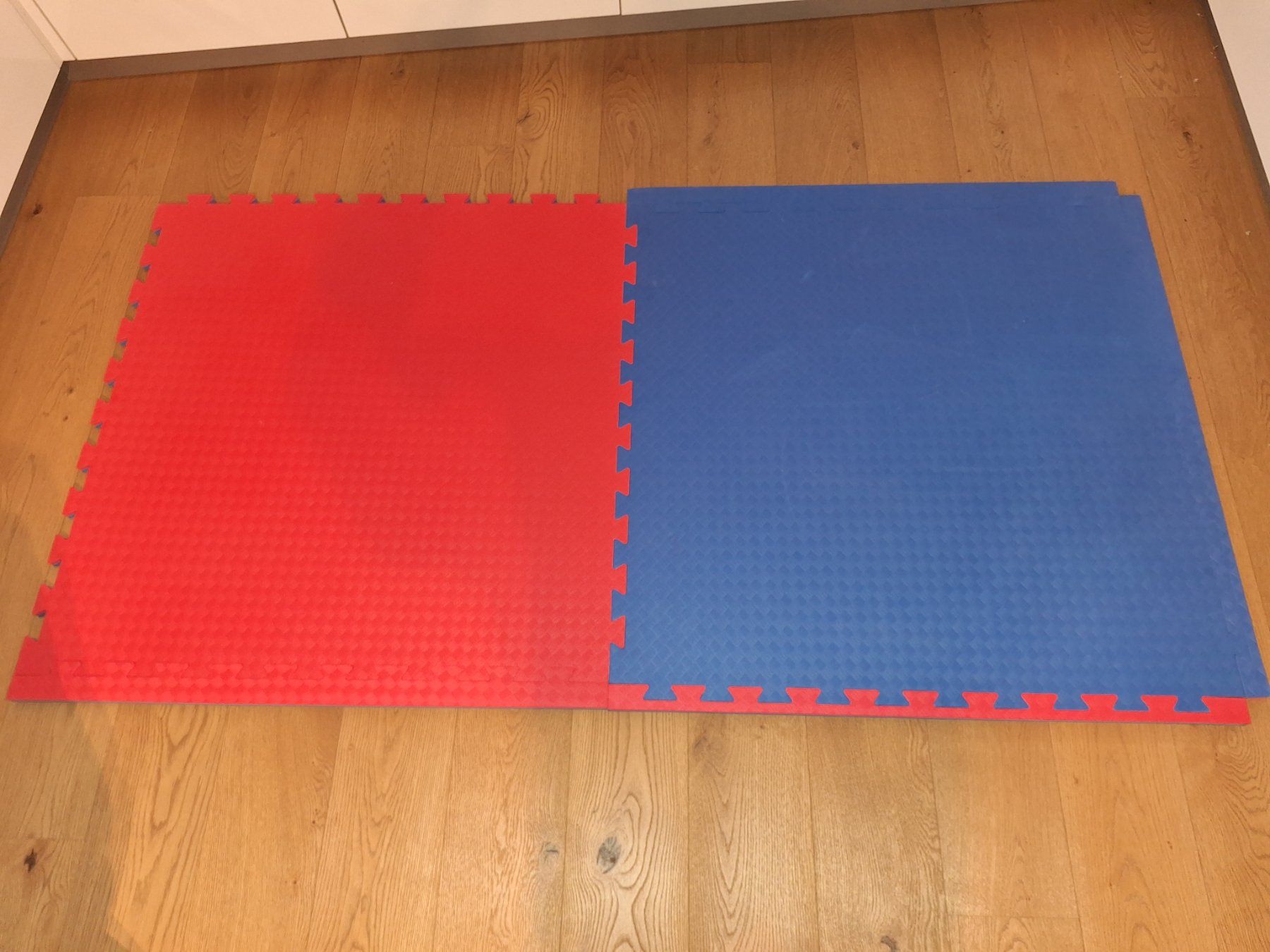 Bodenmatten: Trainingsmatten/Puzzlematten/Sportmatten – Gebraucht aus Jenins von S.Winkelmann