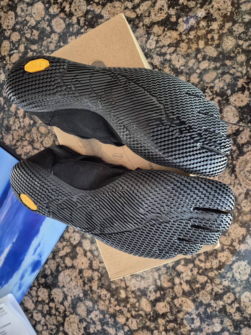 Vibram Chaussures femmes: Vibram Fivefingers Damen Alitza Loop 41 neu – Neuf avec emballage d'origine à Wald ZH par beauci05 3