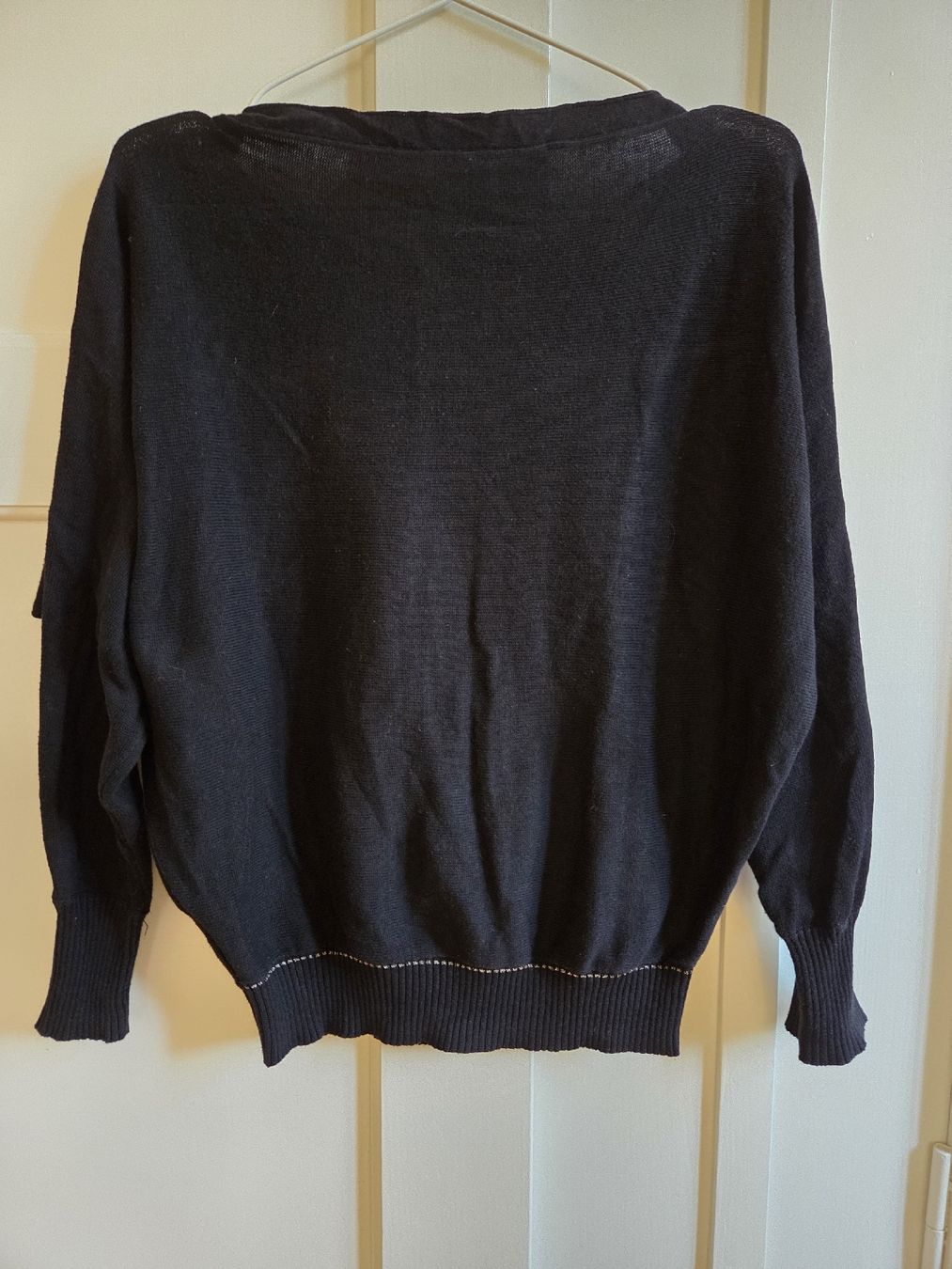 Only Maglioni & Felpe: Only Pullover - Schwarz/Gold - Grösse XS Neuwertig – Nuovo (secondo la descrizione) da Bern venduto da Tashmi_BE 1
