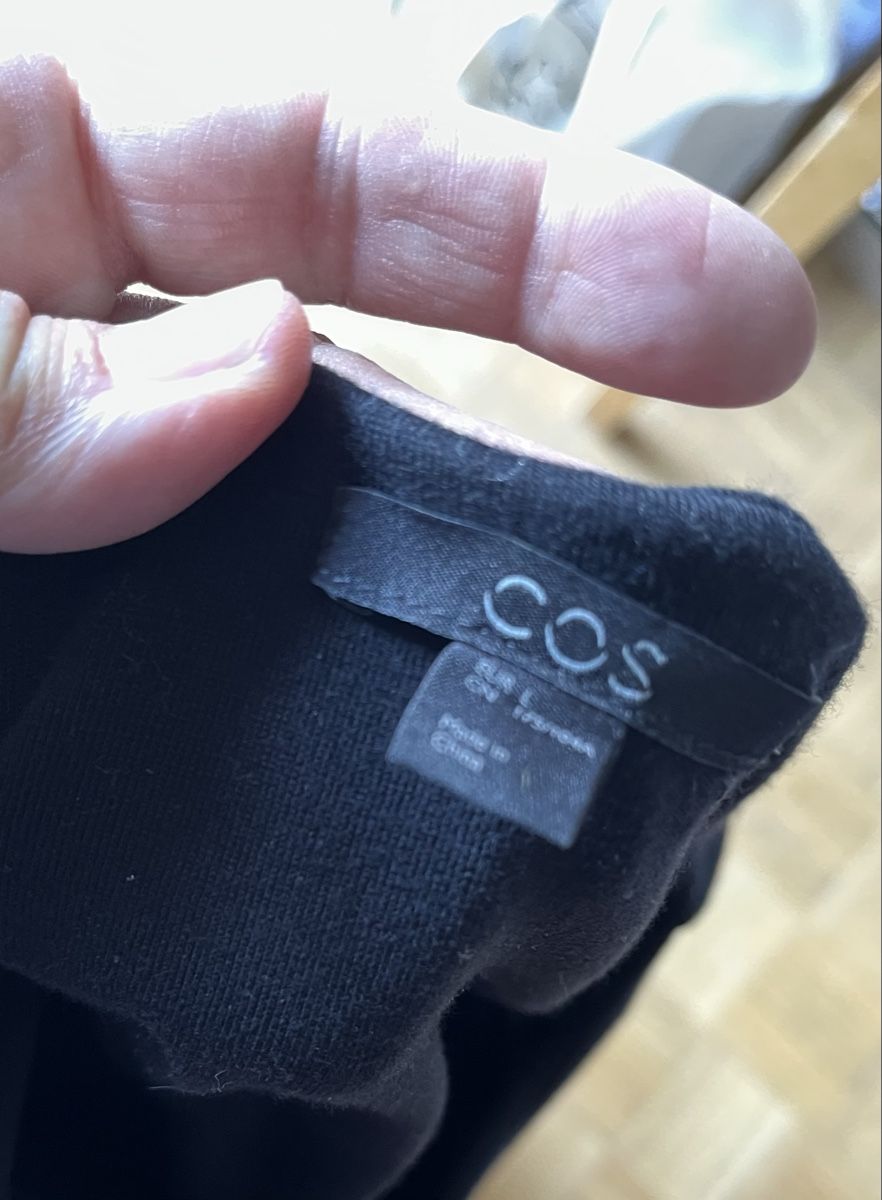 Cos Vestiti: Robe noire COS taille L – Nuovo (secondo la descrizione) da Genève venduto da ct_fqr8 2