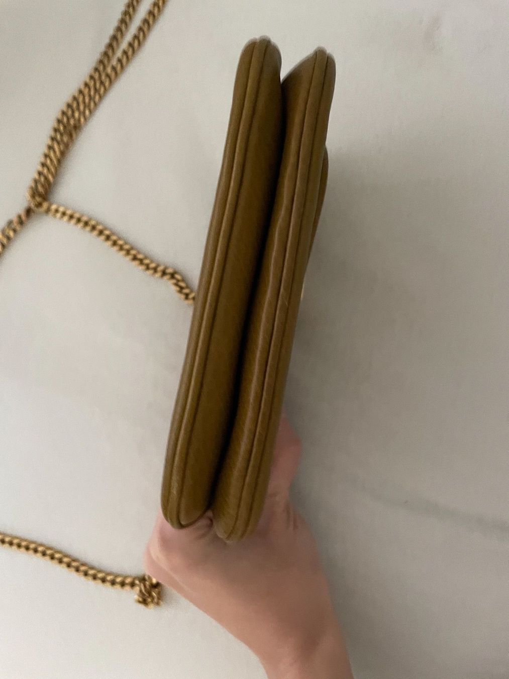 Gucci Taschen für Damen: Gucci - Kleine Tasche aus Leder – Gebraucht aus Zollikon von snowflake10- 3