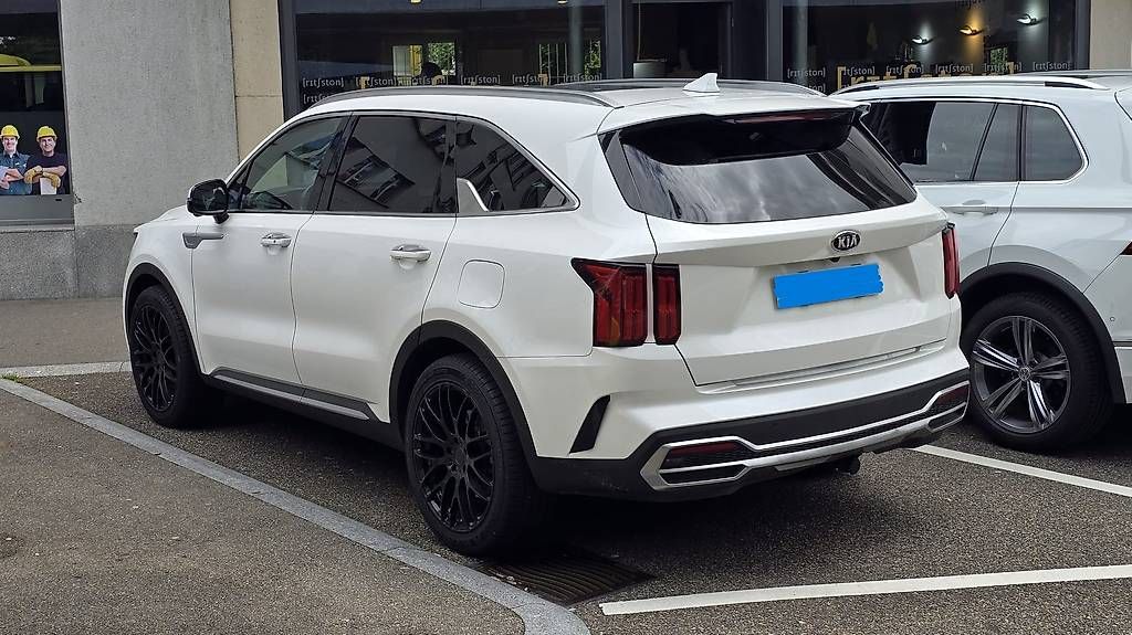 Autos: Kia Sorento 2.2 SmartD Style 7P – Gebraucht aus Langenthal von Goergens10 3