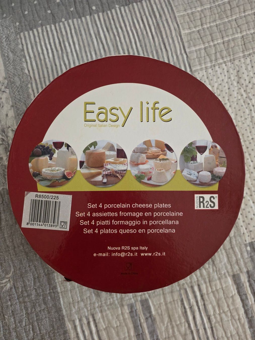 Piatti: Set de 4 assiettes pour fromage ou dessert – Nuovo e nell'imballaggio originale da Genève venduto da BruceKampbell 3