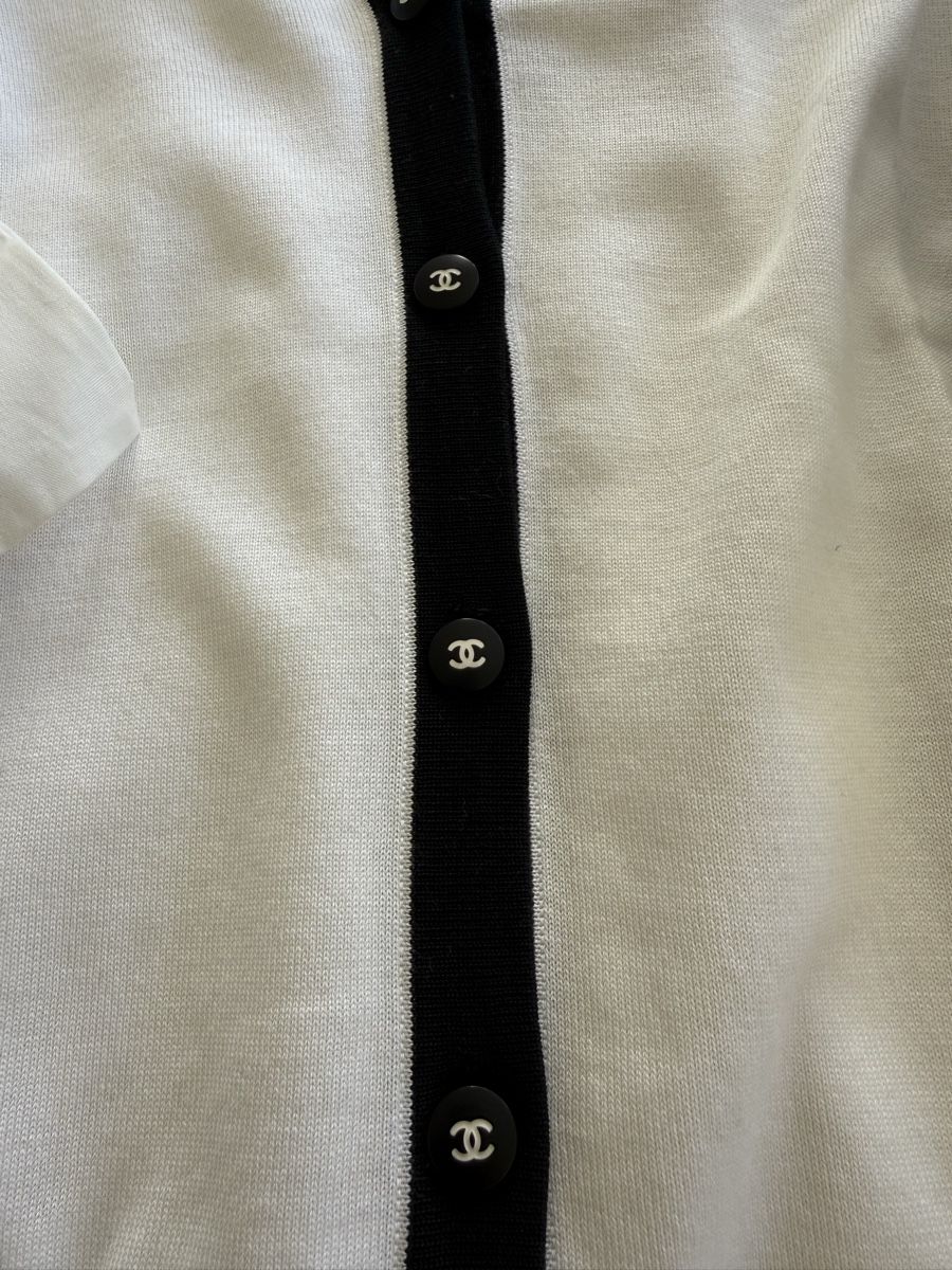 Gilets & Westen: Cardigan Chanel  – Neu (gemäss Beschreibung) aus Genève von gir_5vbp 1