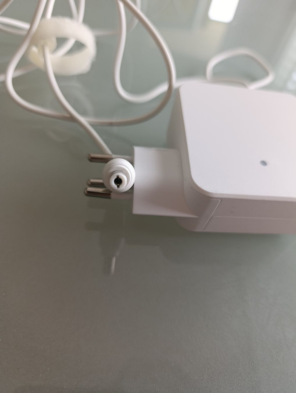 Ladegeräte: Ladekabel Delta Electronics   AC 100-240V 50-60 Hz – Gebraucht aus Trimbach von lysy507777 3