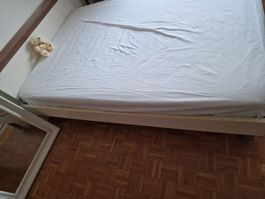 Bett 140cm (Abholort: Allschwil 4123)