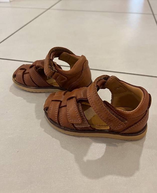 Schuhe für Jungen: Wheat Sandalen Leder  Grösse 23 – Gebraucht aus Zug von BT6300 1