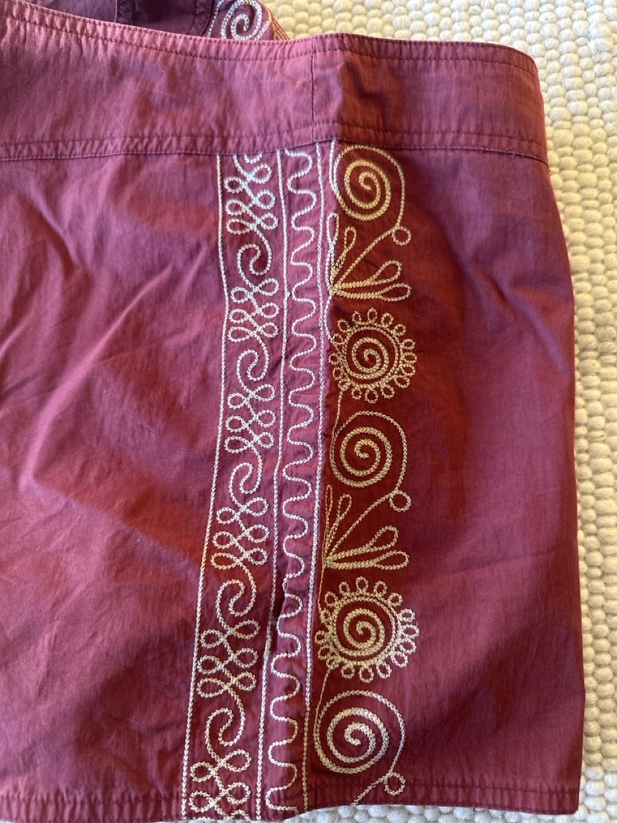 Yes Or No Pantaloni: kurze Hose – Usato da Niederbuchsiten venduto da domoll 1