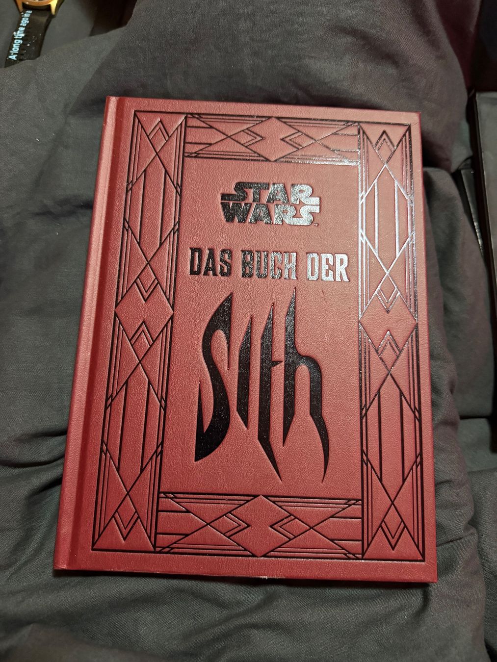 Livres: Das Buch der Sith – D'occasion à Täsch par amwegsvenja