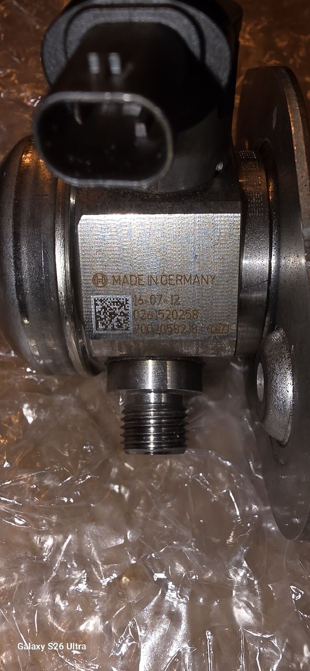 BMW Tutti pezzi di ricambio auto: Hochdruckpumpe B58 Gen1 – Usato da Unterägeri venduto da F21B58 2