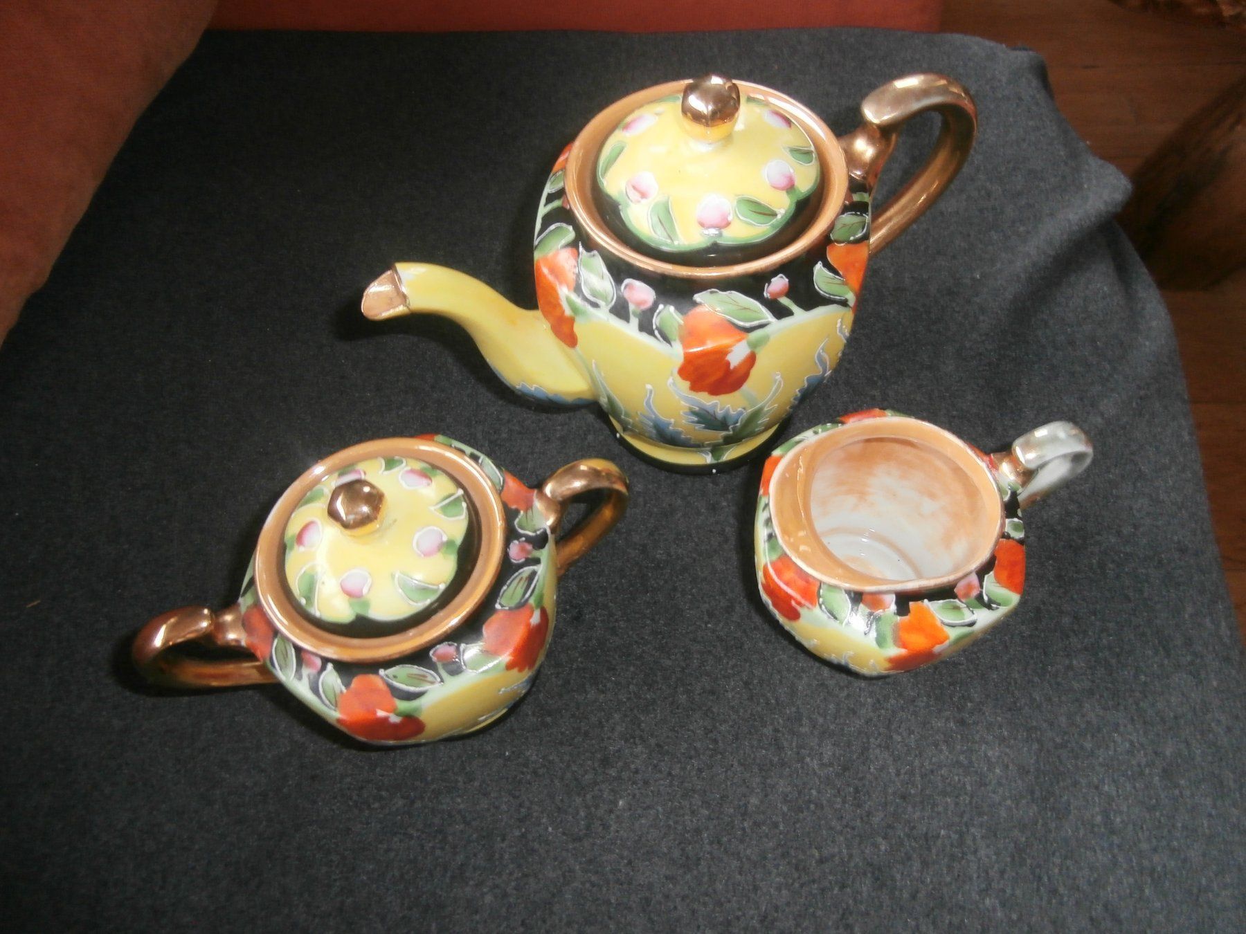 Set di piatti: älteres Tee-Services 16-teil. Japan, handbemalt – Usato da Rüschegg-Heubach venduto da Ofen111