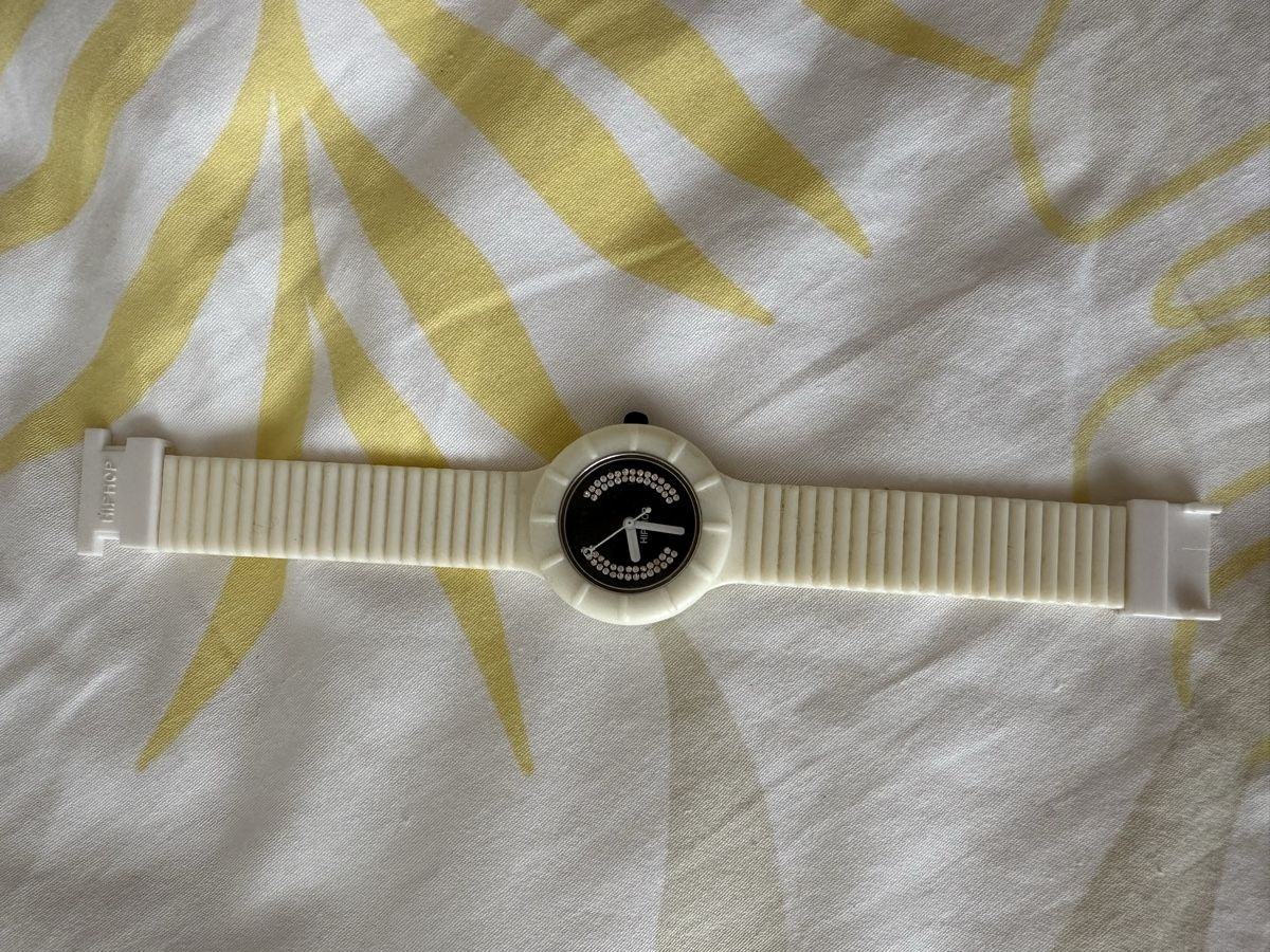 Uhren: Hip Hop watch white black sparkly – Gebraucht aus Gordola von EleSecondHand-TCG