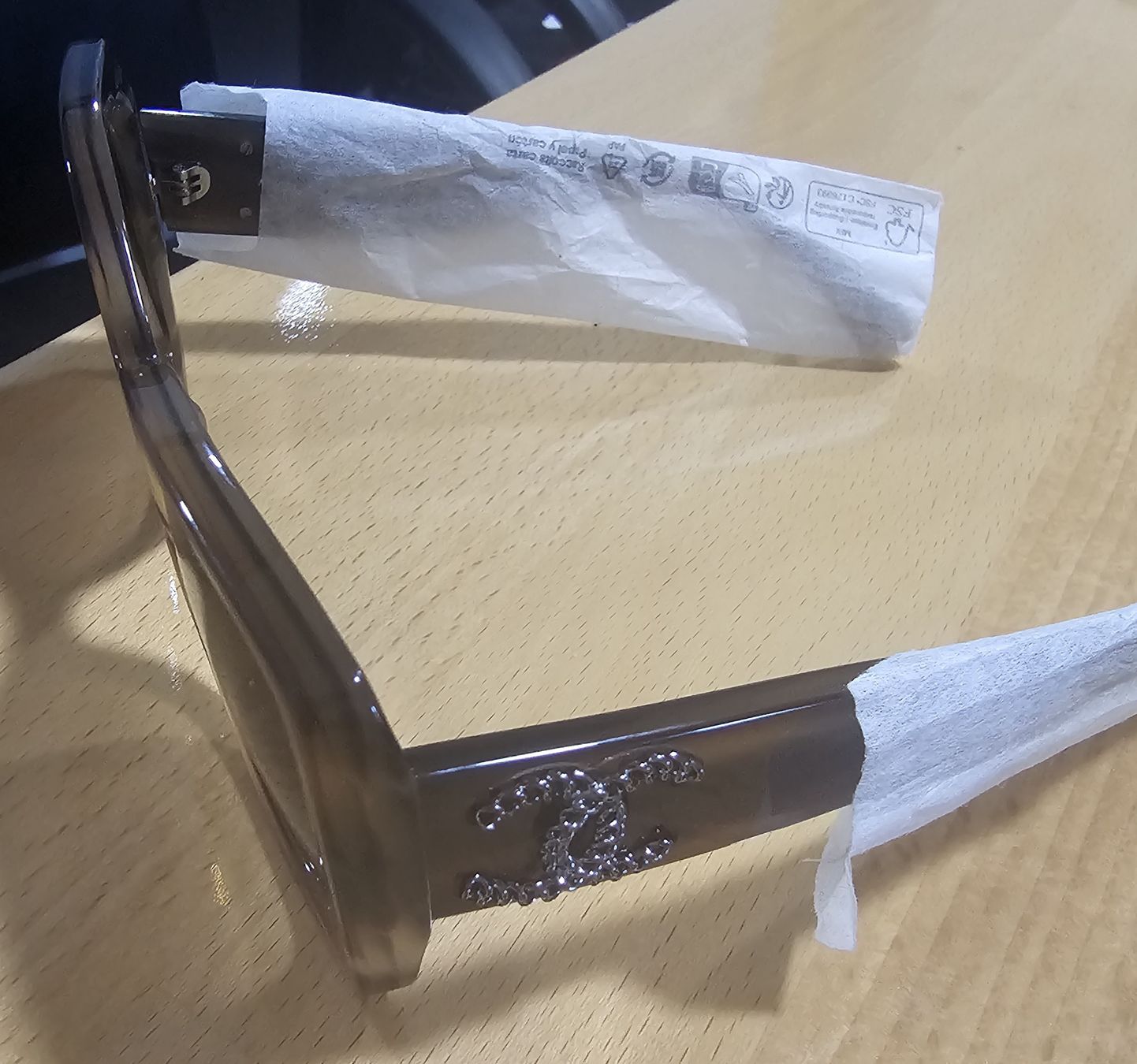 Chanel Lunettes & Verres: Chanel Sonnenbrille – Neuf avec emballage d'origine à Wetzikon ZH par sane1972 3
