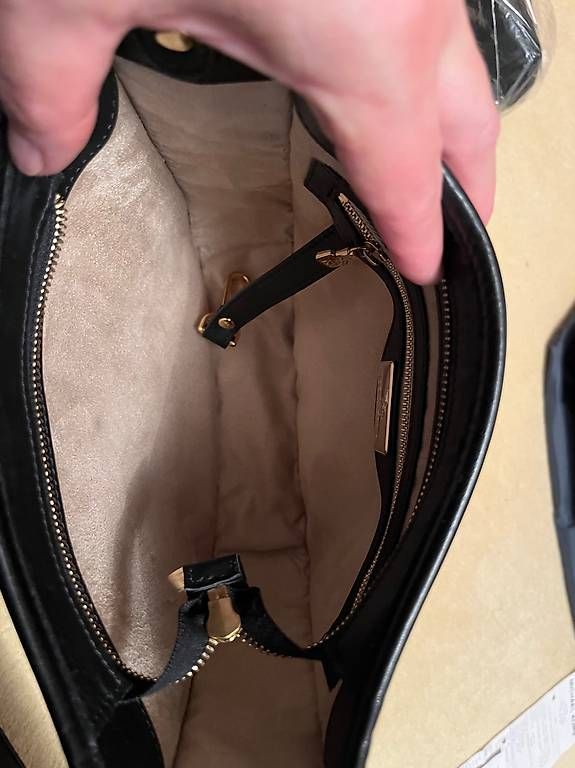 Borse da donna:  Mollerus Umhängetasche  – Usato da Merlischachen venduto da Gitta-13 2
