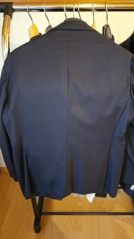 Vestes: Kiton Veston – D'occasion à Hausen AG par MM_FM 3