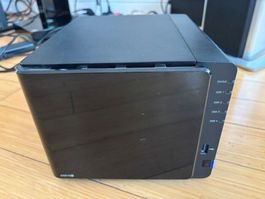 Synology NAS DS916+
