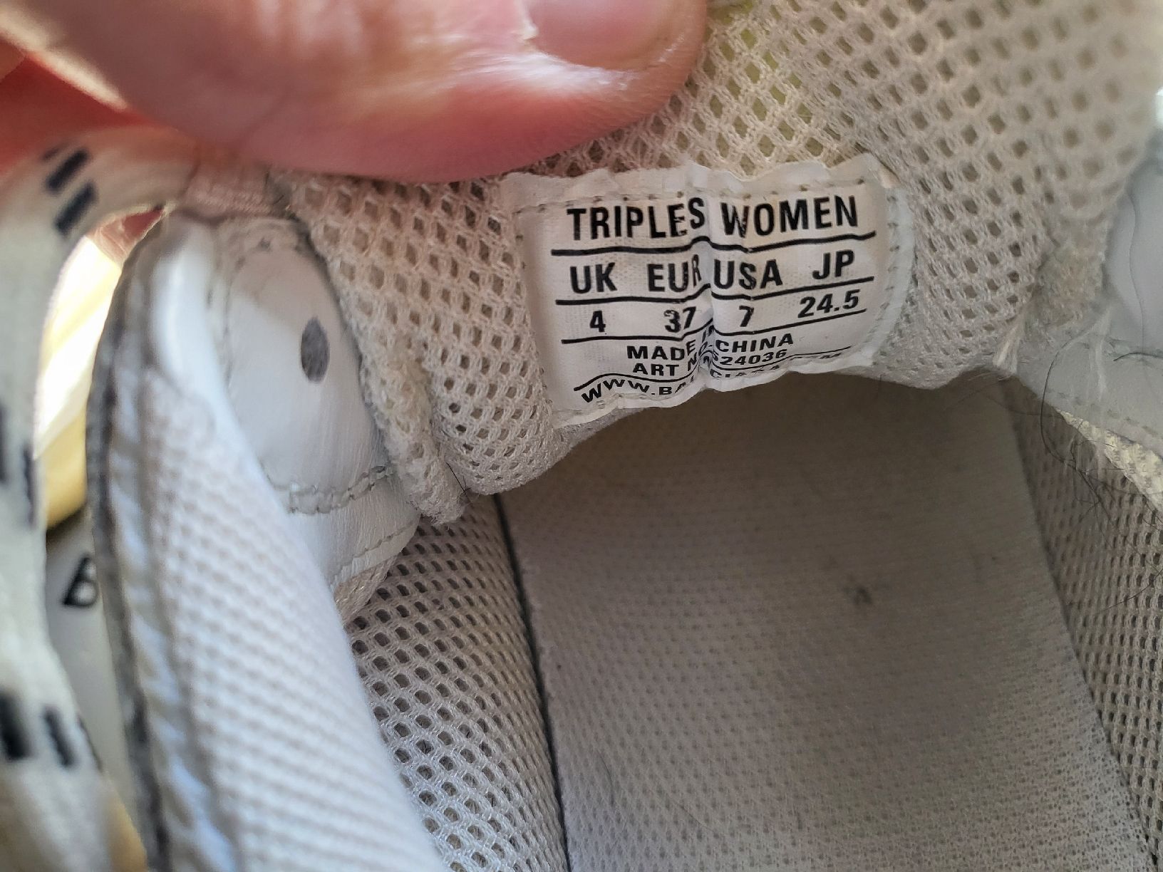 Balenciaga Scarpe da donna: Balenciaga Triple S Weiss Gr. 37 – Usato da Hagendorn venduto da mar_b8zk 4