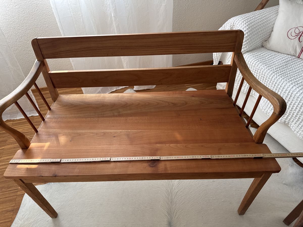 Set di tavolo e panche: Anktiker Holzbank mit Hocker , – Usato da Gams venduto da ver_n7n9 1