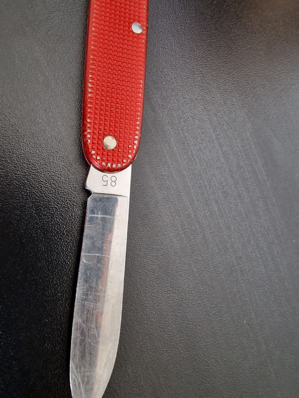 Coltelli tascabile: Couteau suisse en bon etat  – Usato da La Chaux-de-Fonds venduto da Ric_m628 3