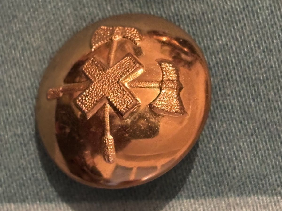 Schweizer Armee Uniformen: Ch Armeeknöpfe u.Abzeichen – Gebraucht aus st.gallen von City1960 5