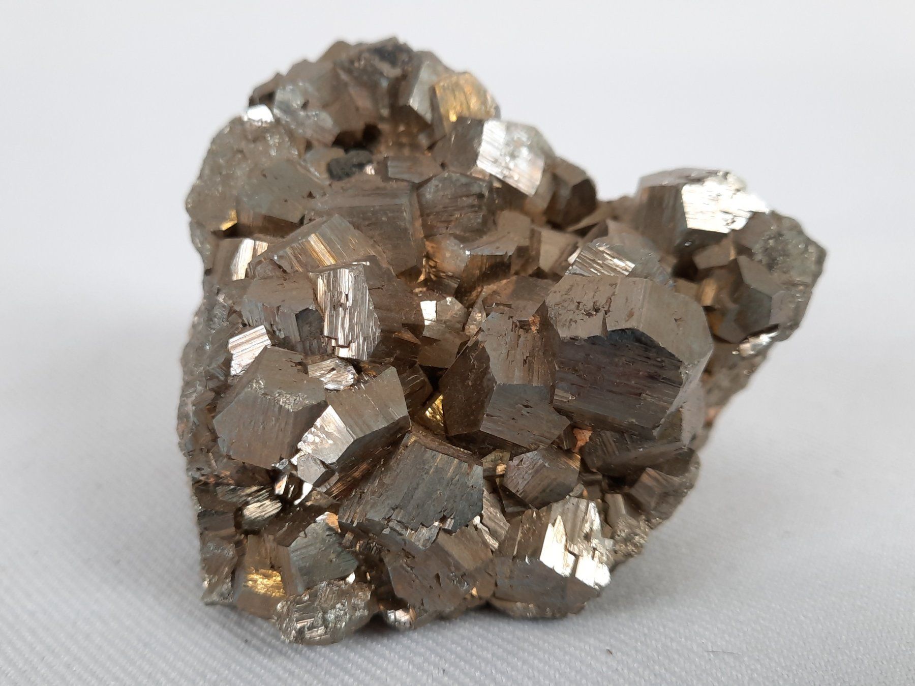 Mineralien & Heilsteine: 2 Pyrit Steine – Gebraucht aus Beinwil am See von Restwert_Beinwil 1