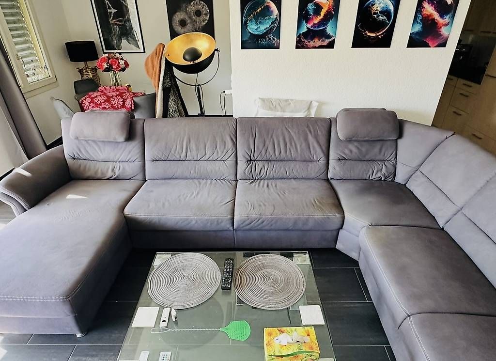 Sofas: Sofa gross + elektronisch verstellbar – Gebraucht aus Seengen von Daxko 2