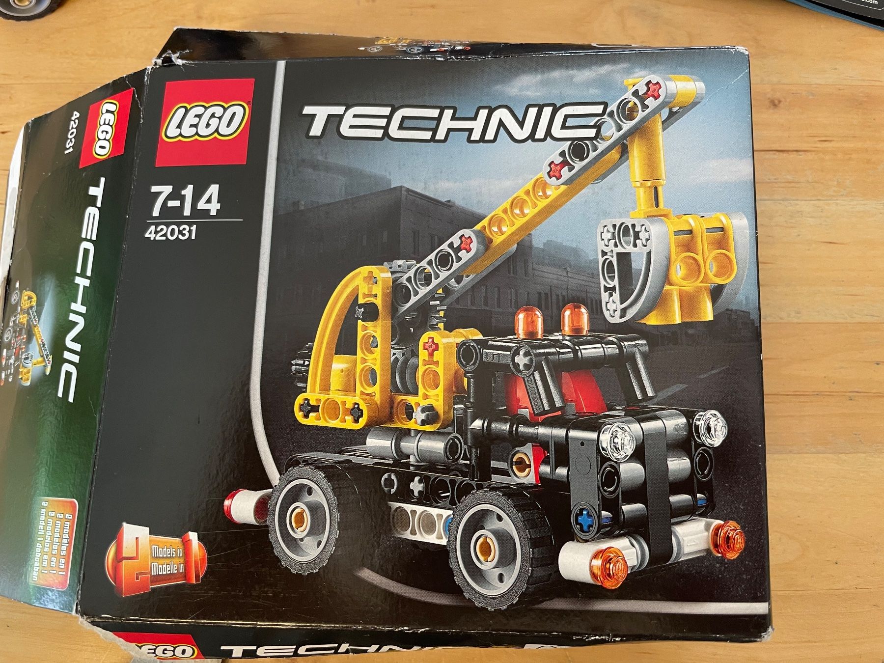 Lego Baukästen: Lego Technic 42031 Hubarbeitsbühne – Gebraucht aus Gossau SG von chatemt0 3