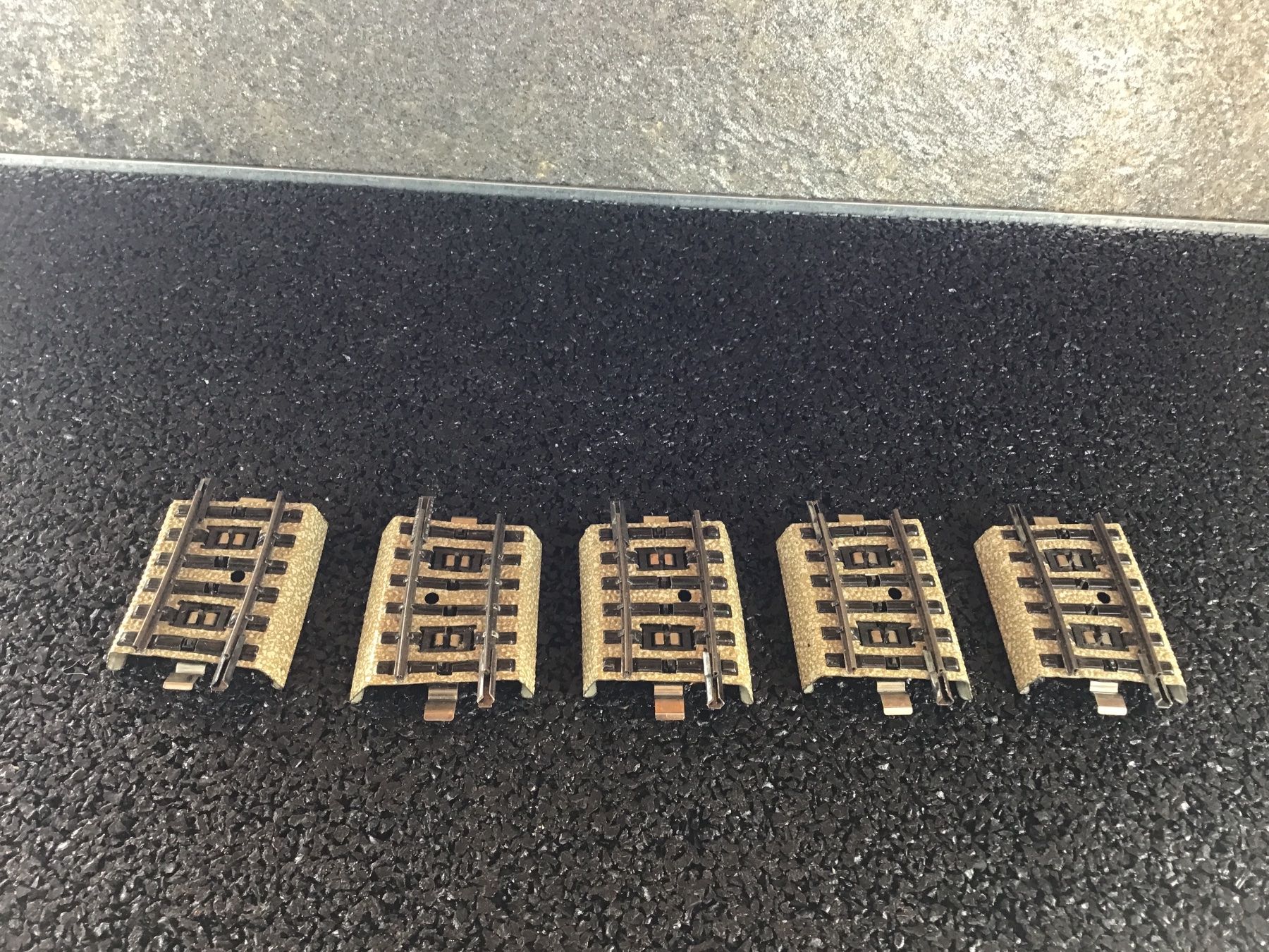 Märklin Modellini di ferrovie: MÄRKLIN GELEISE H0 5205 – Usato da Männedorf venduto da Spezial-Modelle