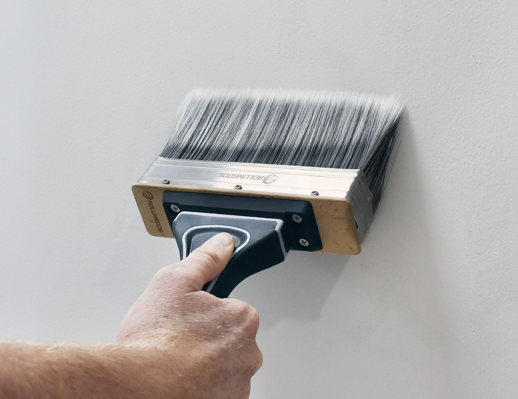 Pinsel: THE MOLOSSUS™Deck & Wall Brush – Neu und originalverpackt aus Riehen von Trakkstore 2